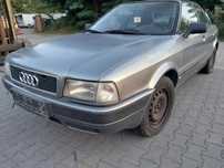 Audi 80 sedan silnik 2.0 Benzyna 115 KM ABK skrzynia biegów CCF drzwi maska klapa zderzak błotnik LY7P szyba przepływomierz przepustnica rura dolotowa przewód cewka aparat maglownica mcperson fotel podsufitka boczek lampa reflektor lusterko hak holowniczy