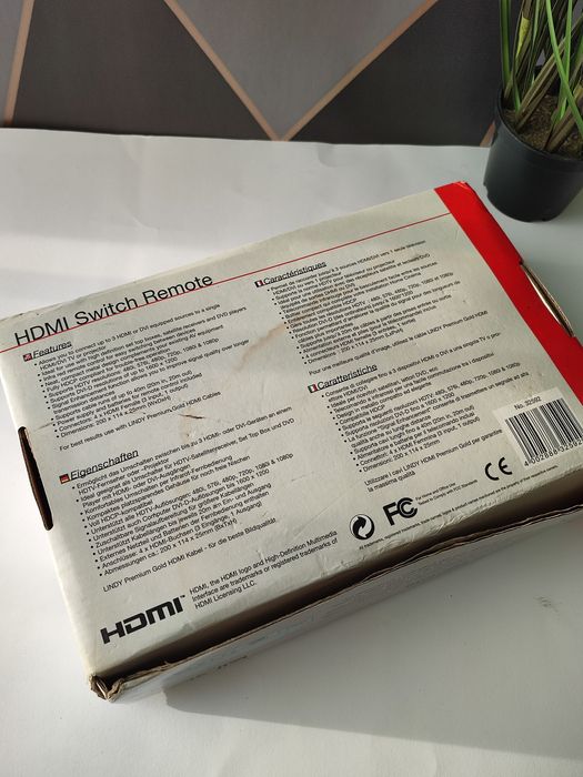 4-портовий HDMI-сплітер Lindy 32588