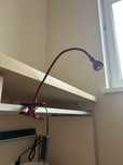 Lampa z klamrą czerwona IKEA