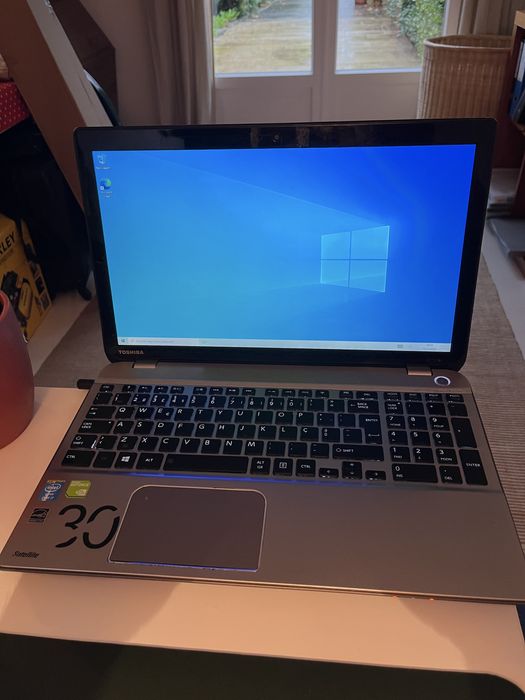 Computador portatil Toshiba Satellite P50