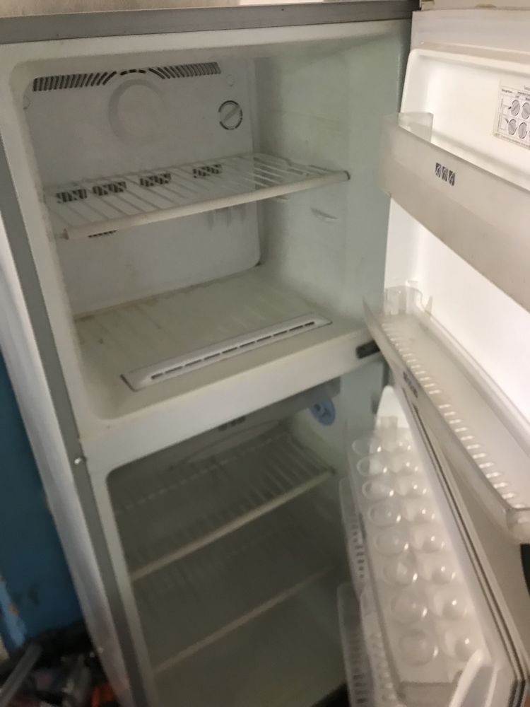 Холодильник Samsung