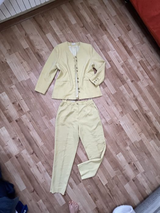 Garnitur damski spodnie i marynarka XL