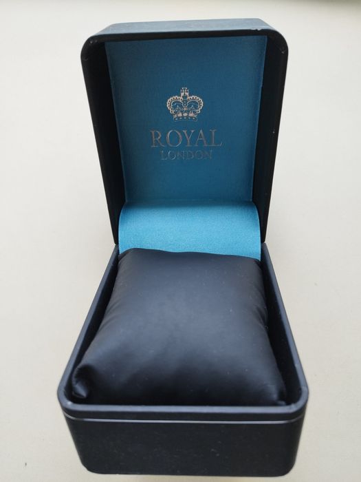 Коробка, коробочки.