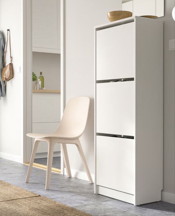 Sapateira BISSA Ikea