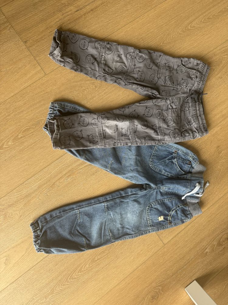 Spodnie jeansowe oraz materialowe