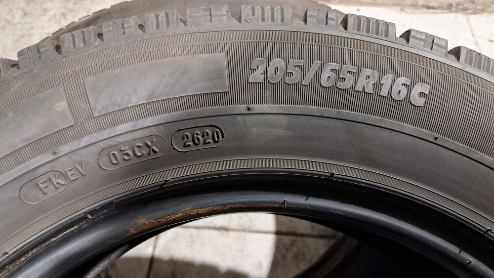 205/65R16C 107/105T Michelin Agilis Alpin
