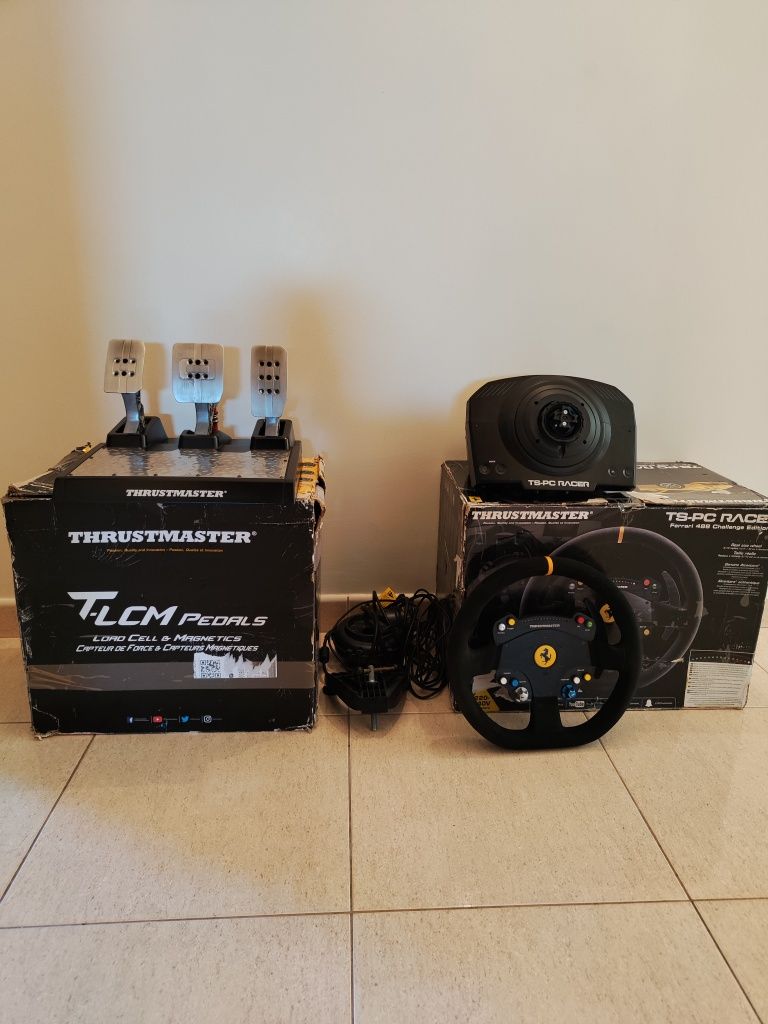 Setup Sim Racing - Thrustmaster TS-PC Racer Ferrari 488 + Pedais T-CLM