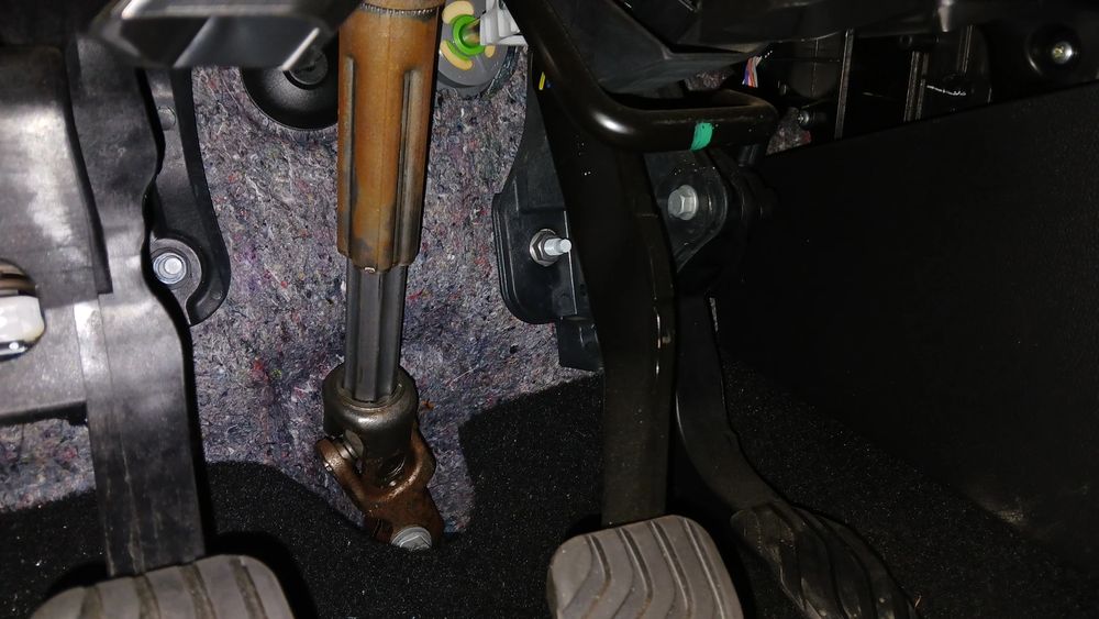 Coluna de direção RENAULT Clio V (BF_)