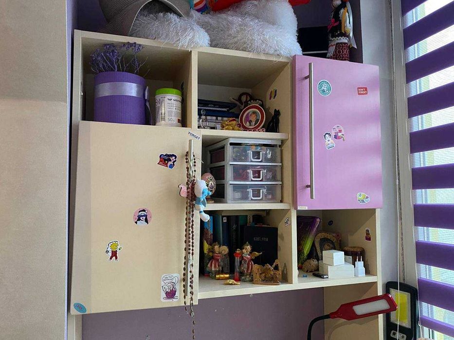 дитяча стінка, стіл, ліжко, книжкова шафа