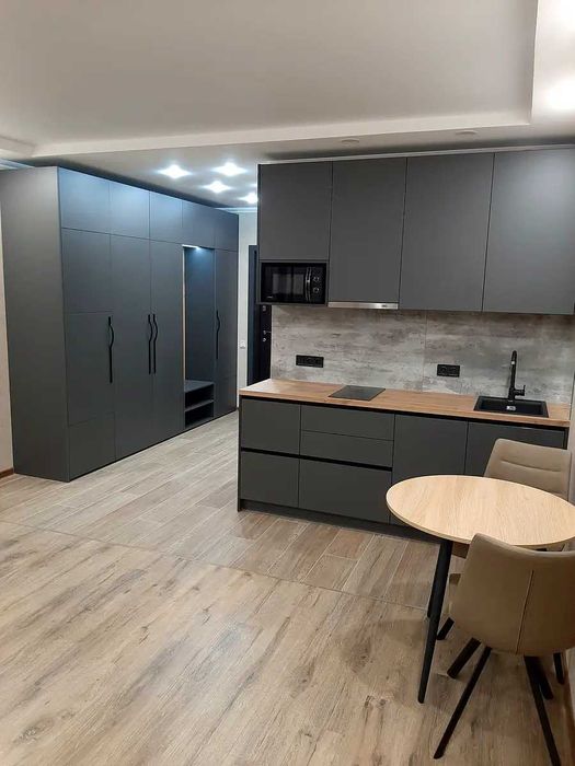 Топ продаж Зарічний Осокорська 2  метро Славутич Генератор