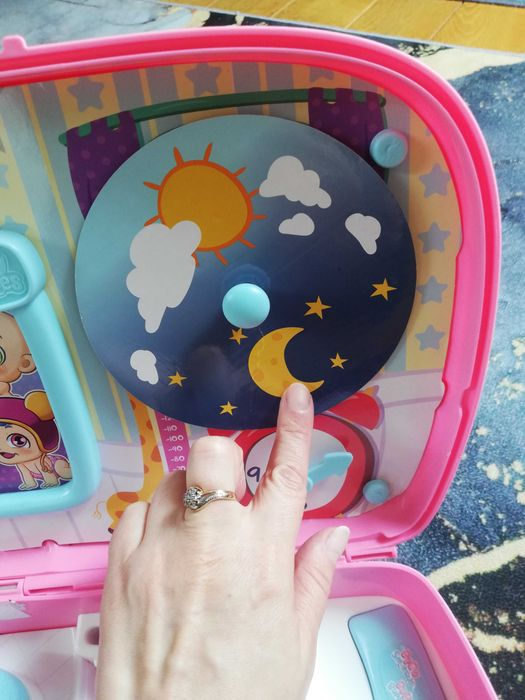 Bobo śmieszki walizka interaktywna Baby Puppies