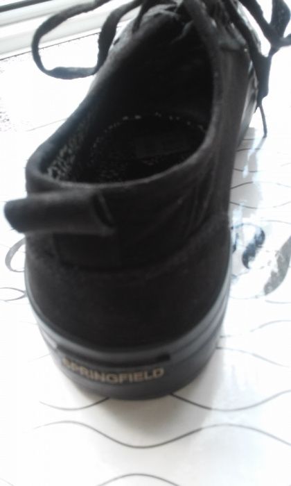 Sapatilhas pretas Springfield