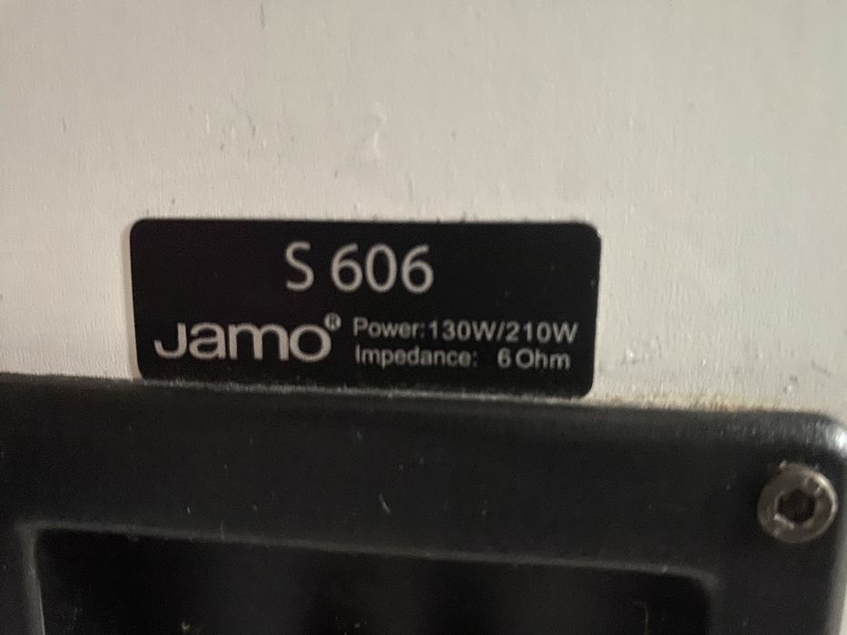 Kolumny głosnikowe Jamo S 606