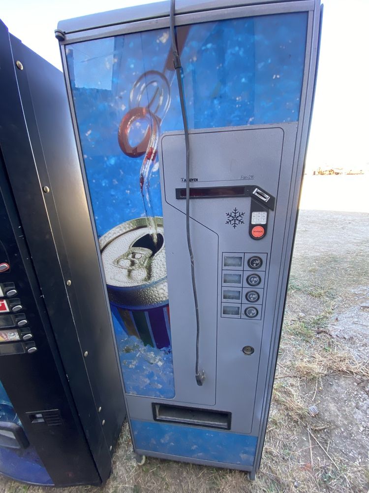 4 maquinas vending