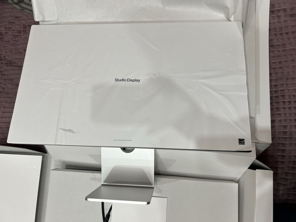 Apple Studio Display