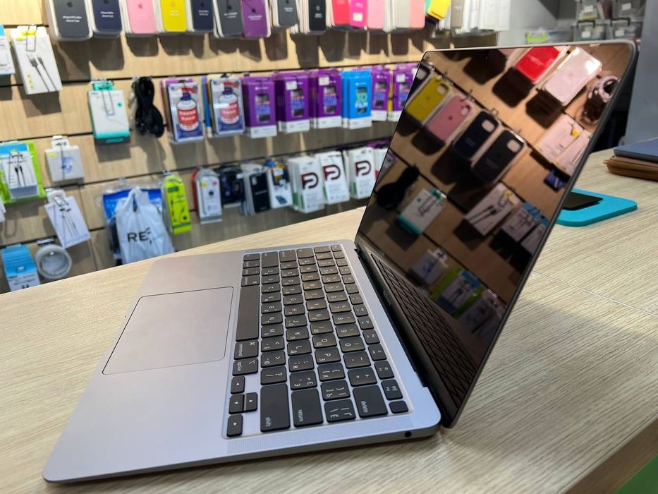 Ноутбук MacBook Air 13 2020 i5,16Gb,512Gb