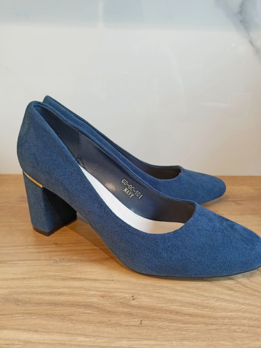 Nowe półbuty Buty czółenka na słupku r. 39 granatowe zamszowe