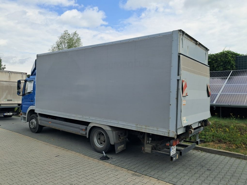 Mercedes Atego II . EURO 5. Winda 1.5t. 15 palet