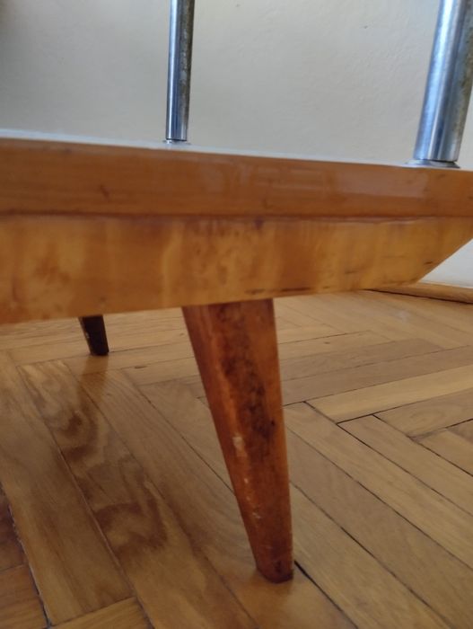 Stolik RTV w stylu PRL