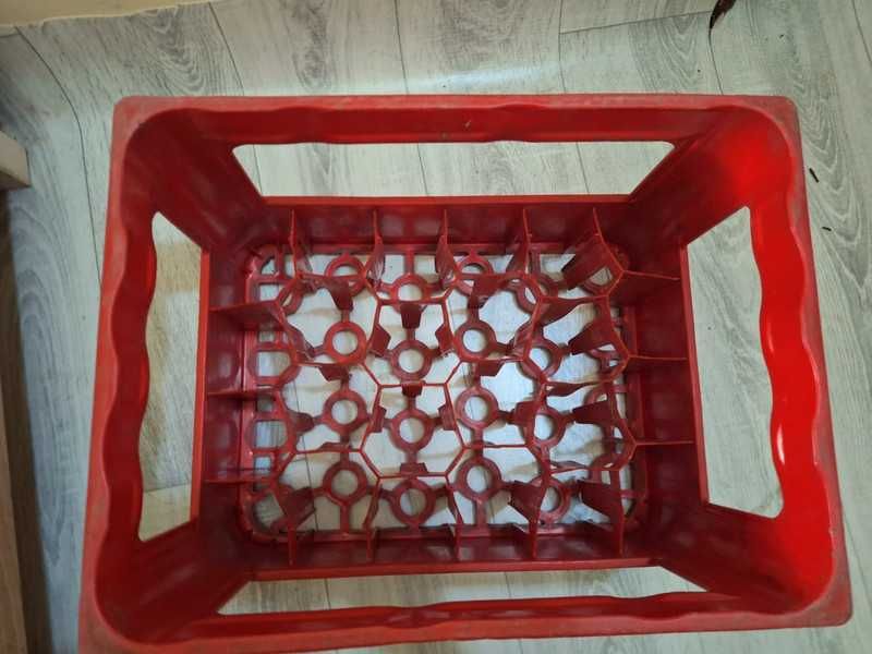 Skrzynka Coca Cola Coke stojak na butelki baru retro vintage lata 90.