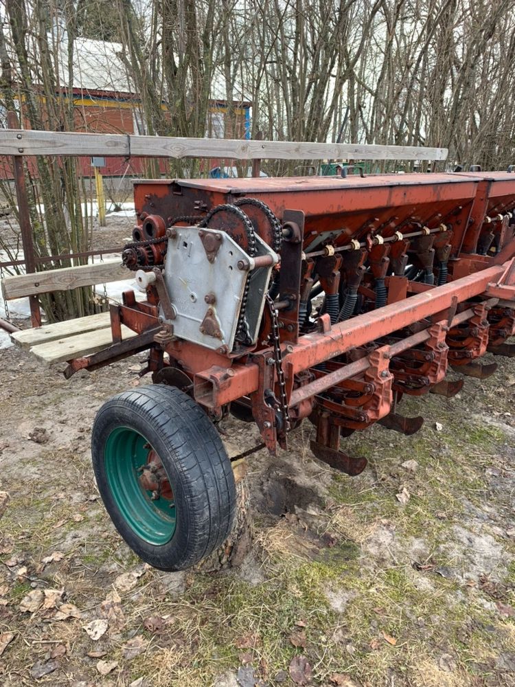 Продам зернову сівалку