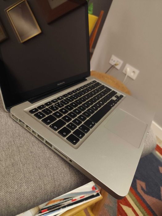 Macbook Pro 13,3", 2010