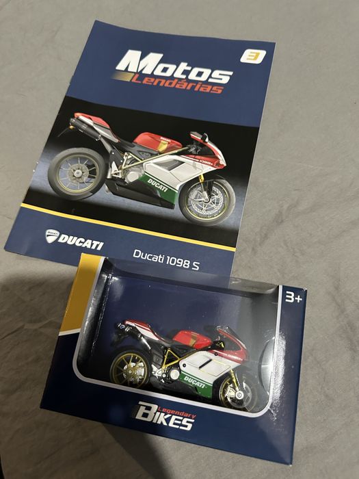 Legendary Bikes (30 pcs)