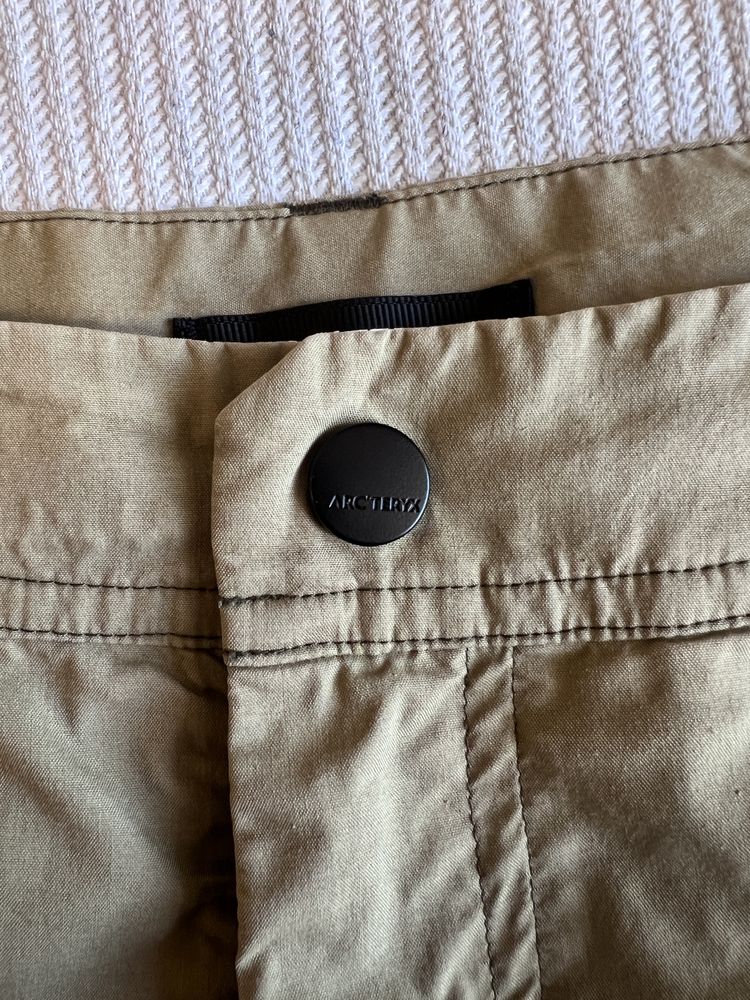 Шорти Arcteryx Stowe