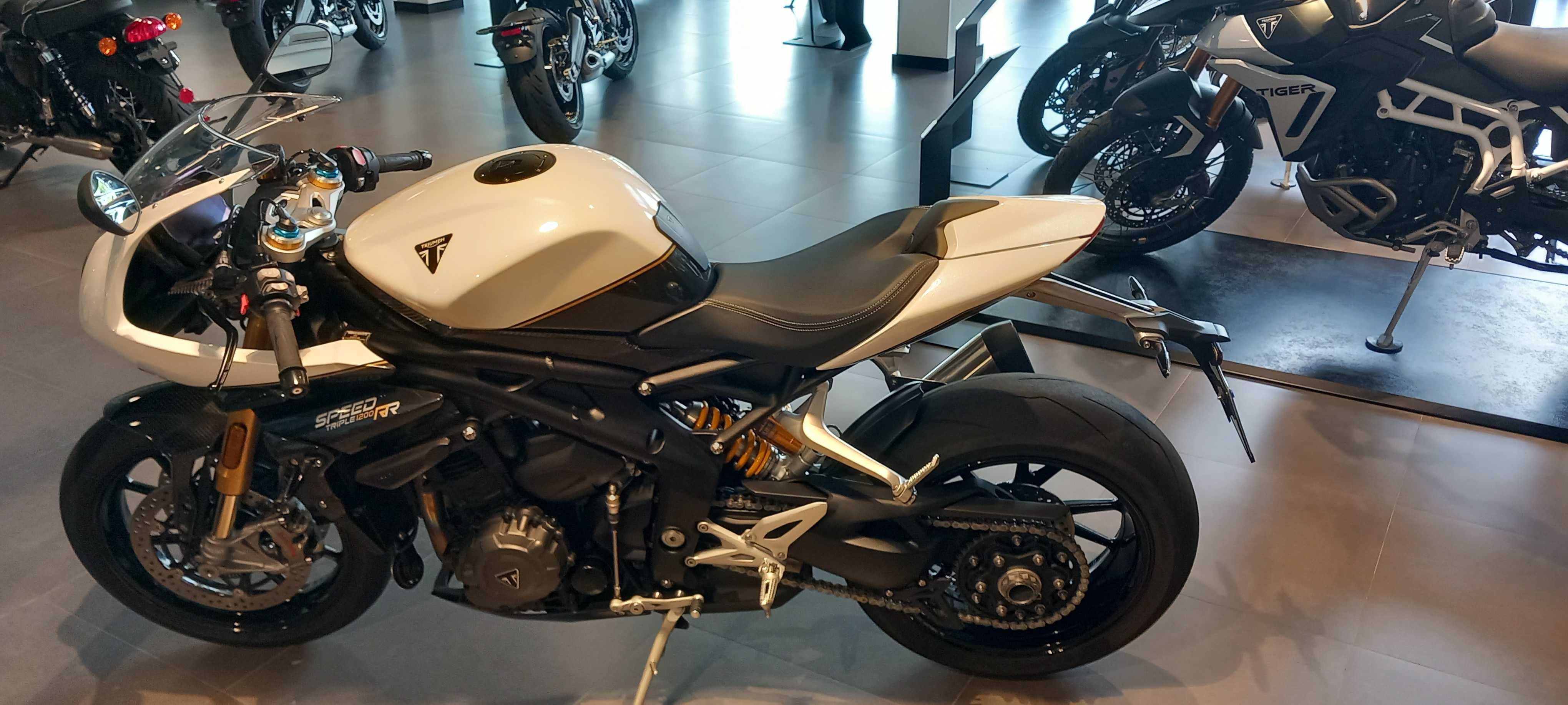 Triumph Speed Triple 1 200 RR