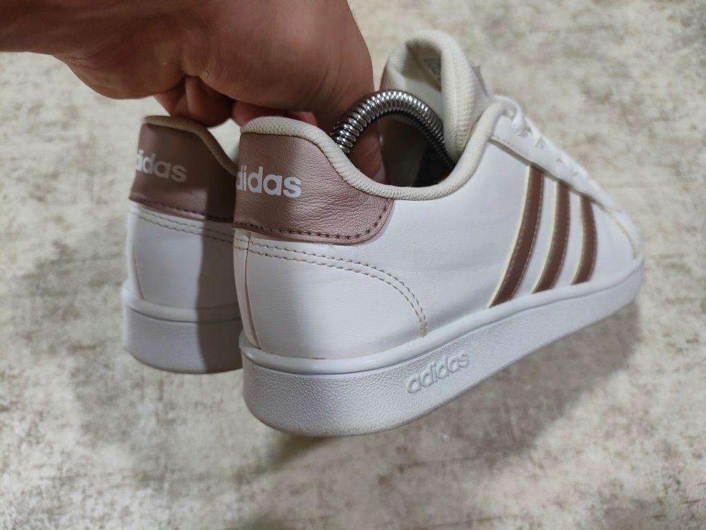 Кросівки Adidas Grand Court р-38.5 оригінал кроссовки адидас кеды