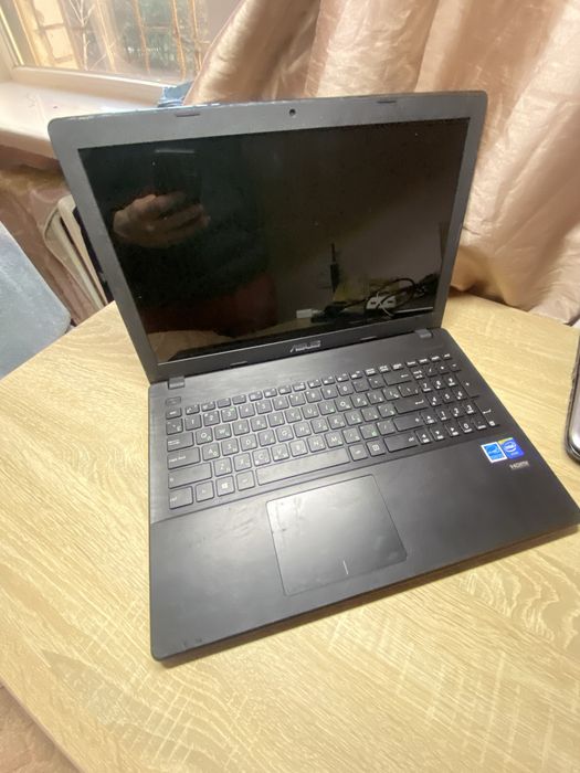 Ноутбук Asus X551M , без зарядки