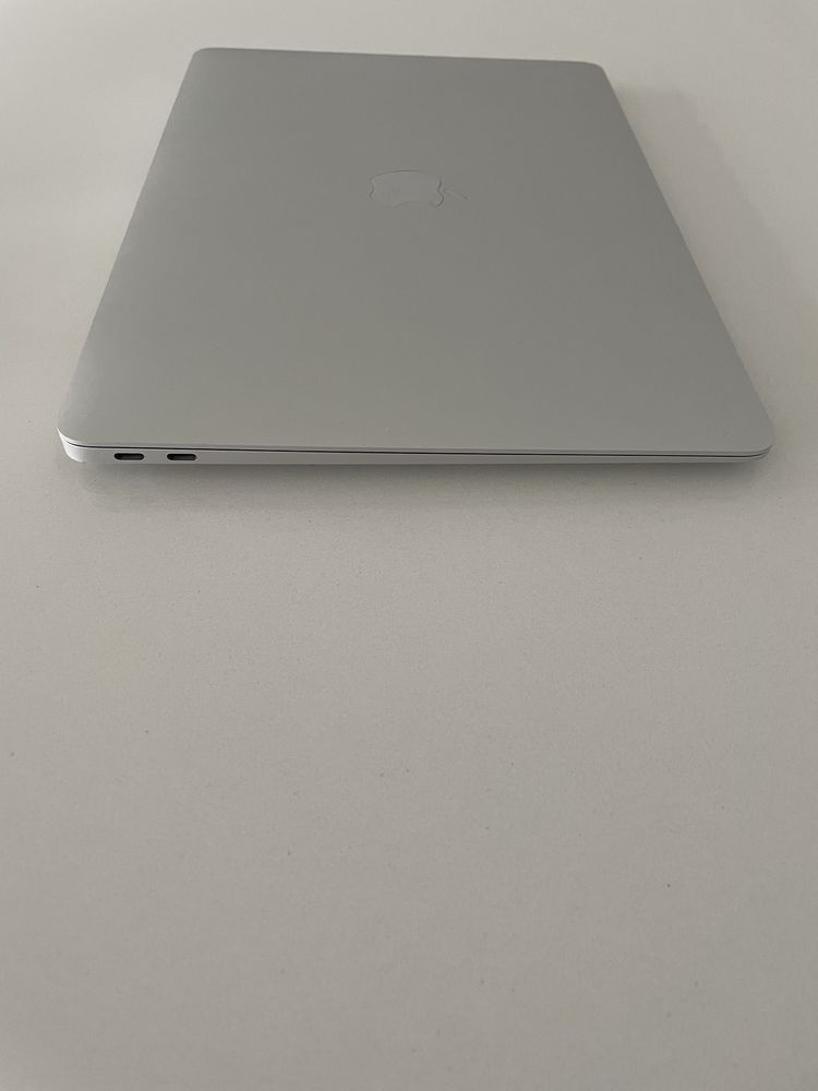 MacBook Air 13”, M1, 2020