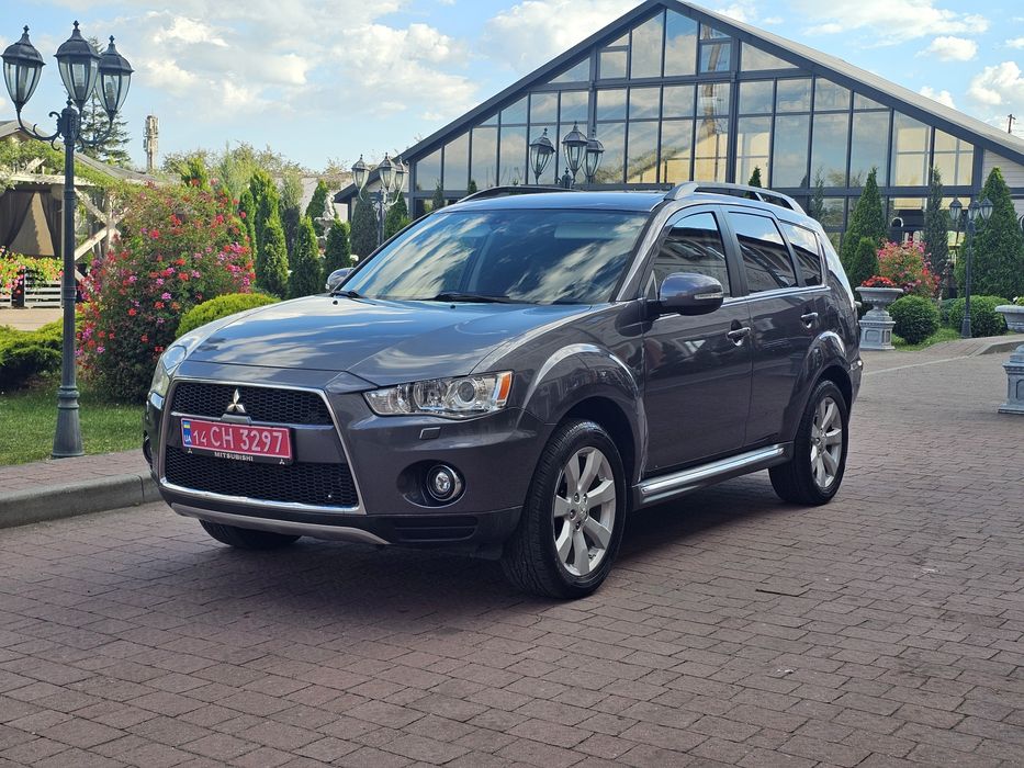 Mitsubishi Outlander 2011 4×4
покоління (FL) . 2.2D AT (156 K.c.) 4WD