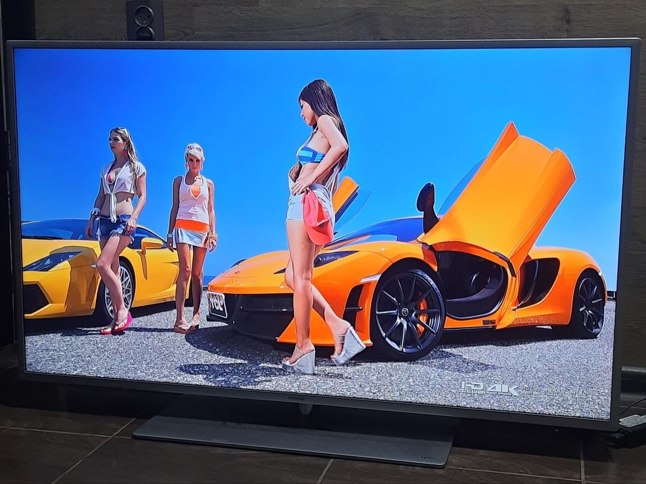 Телевизор Смарт ТВ 4K Samsung диагональ 48"