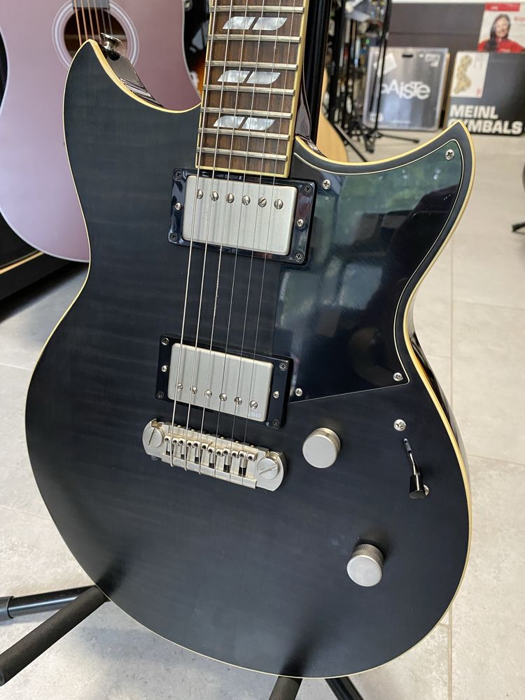 Yamaha Revstar RS620 - gitara elektryczna
