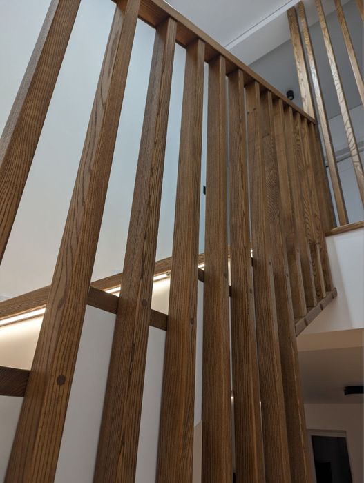 Вироби з дерева Фарбування Сходи з дерева Якісно