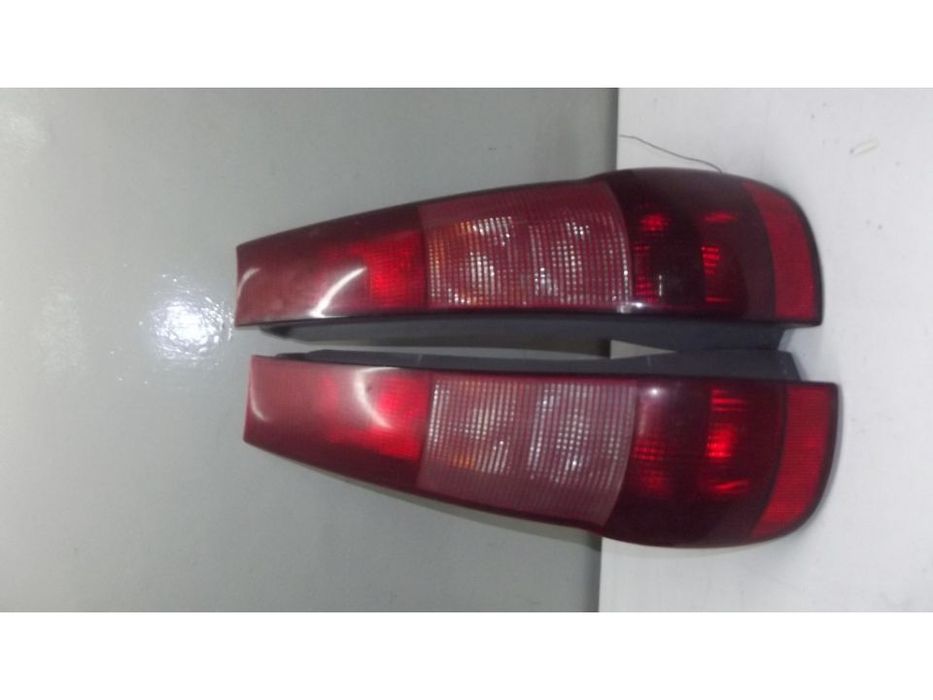 Fiat punto farolins traseiros completos e originais