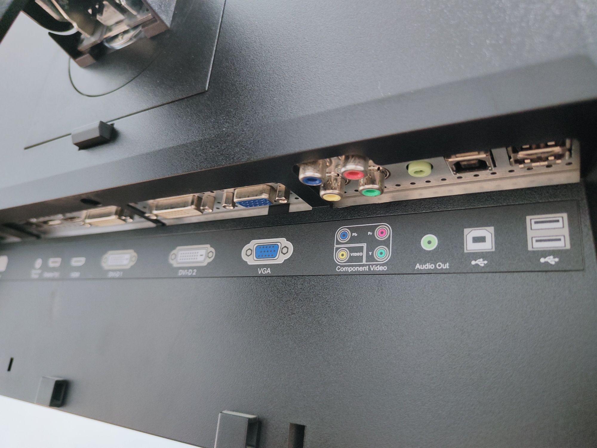 Dell UltraSharp U2410f, wysokiej klasy 24-calowy monitor LC
