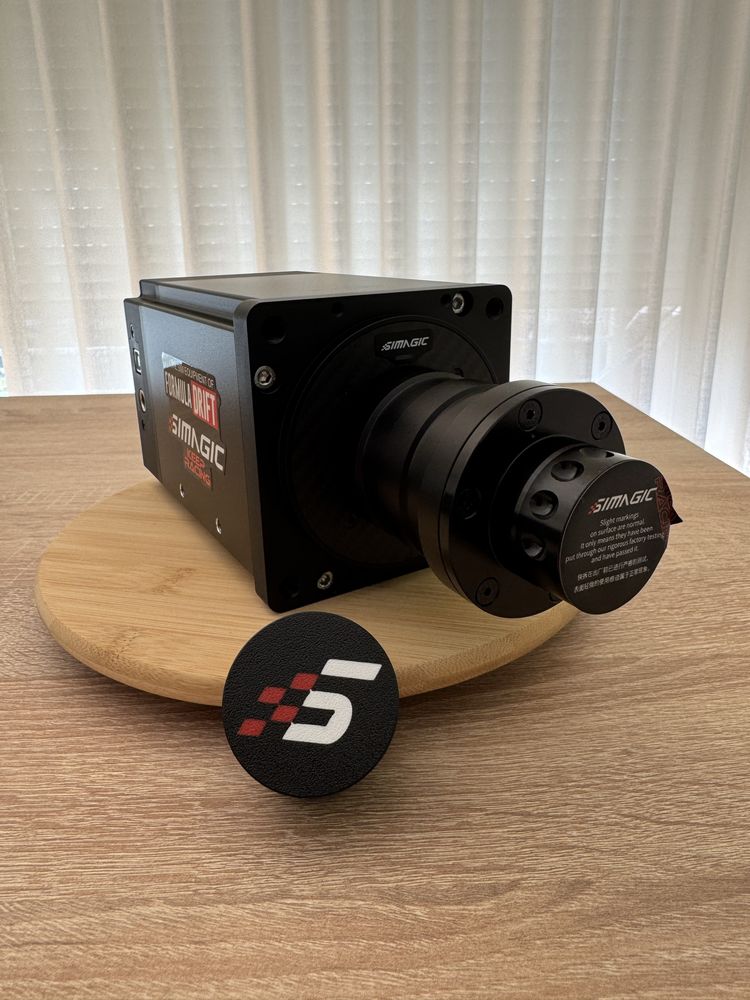 Simagic Alpha (15Nm) - NOVO C/Garantia até Agosto 2027