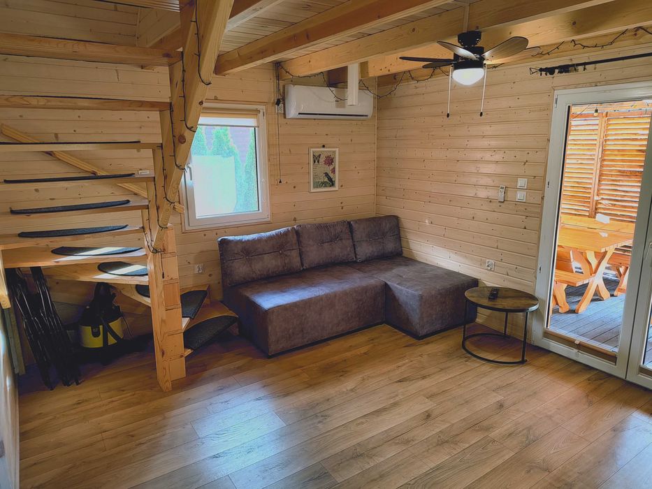 Domki całoroczne nad jeziorem w miejscowości Przydwórz