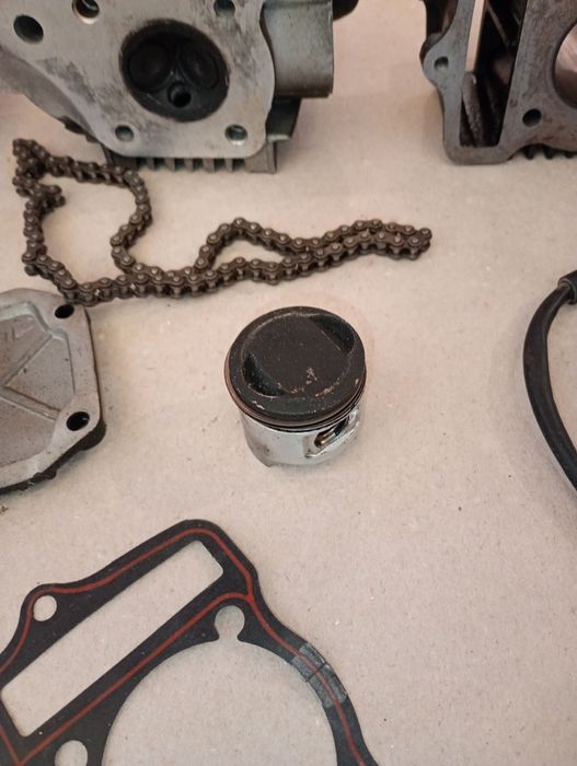 Junak 902  tłok cylinder i wal 49ccm