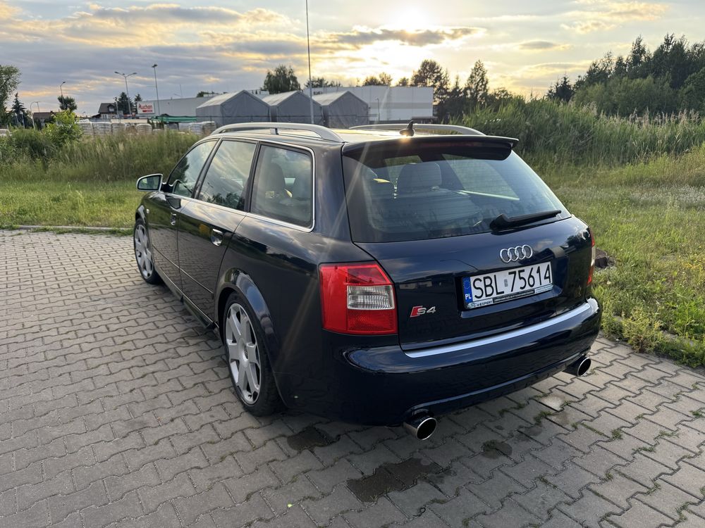 Audi s4 b6 4.2 v8 manual