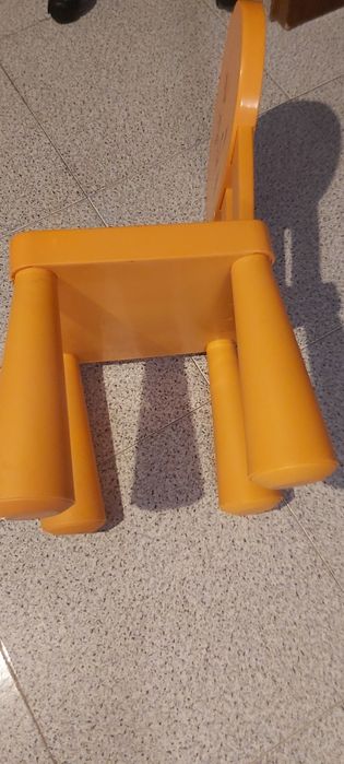 Cadeira de criança,