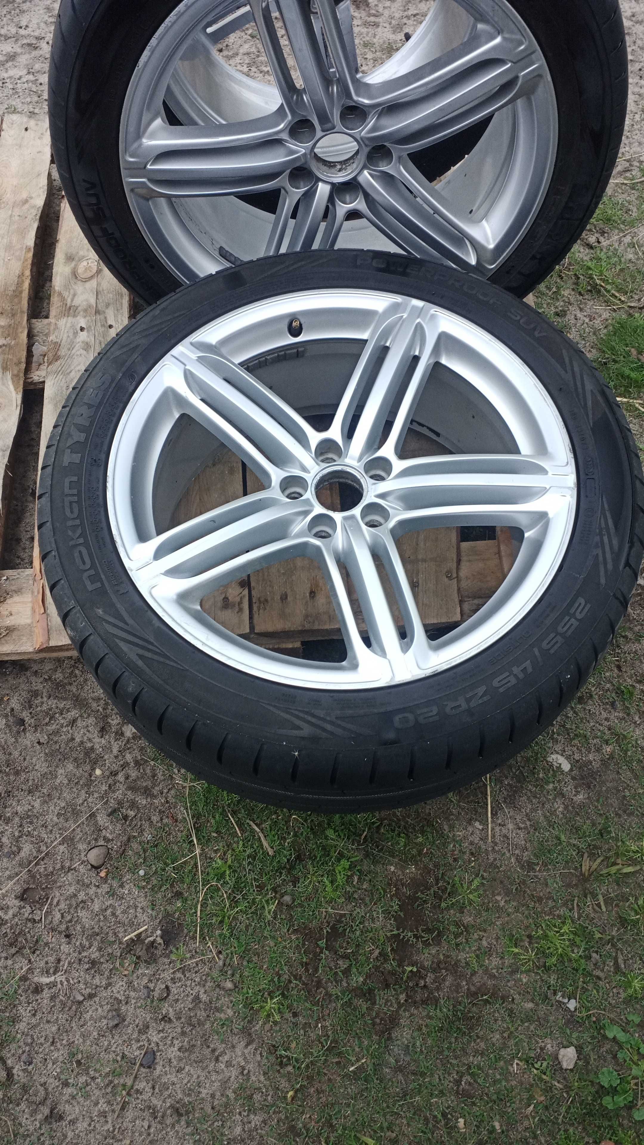 Audi  koła felgi 255/45 R20 S line SQ5 Q5 pompei