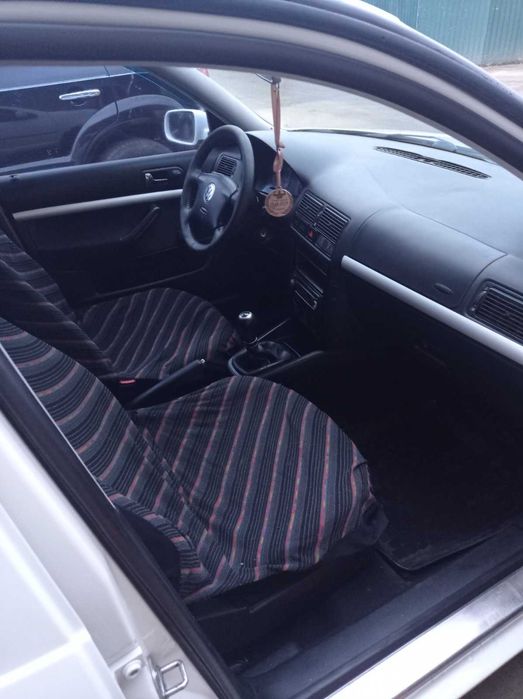 Volkswagen Golf Універсал 2001(1.9 TDI МТ (115 к.с.) 4Motion/Повноприв