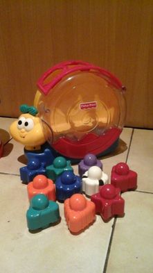 Piesek Interaktywna Fisher price garnuszek młynek ślimak j.polski