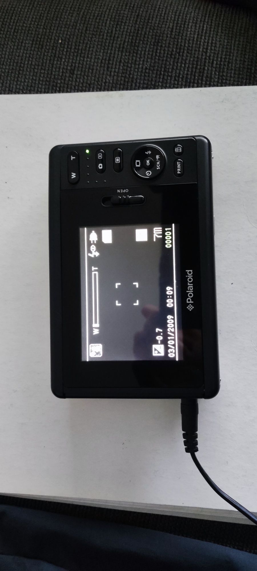 Máquina fotográfica instantânea Polaroid zink