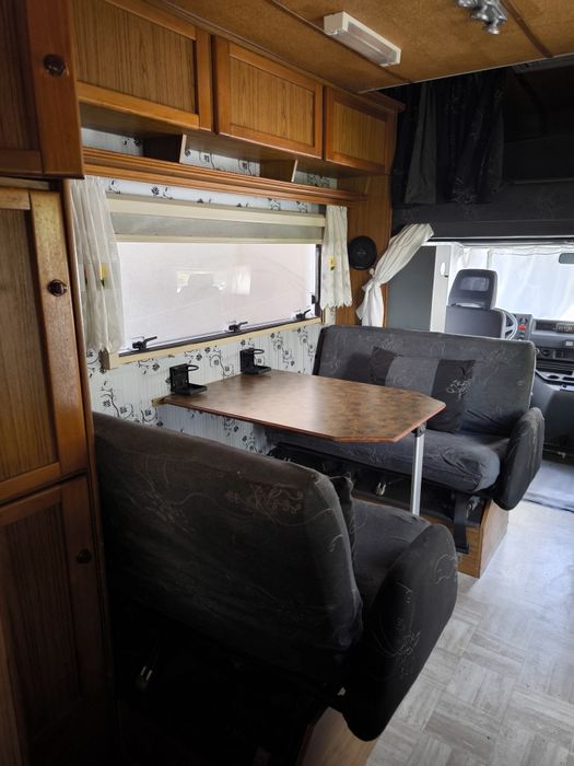 Autocaravana Mercedes MB 100