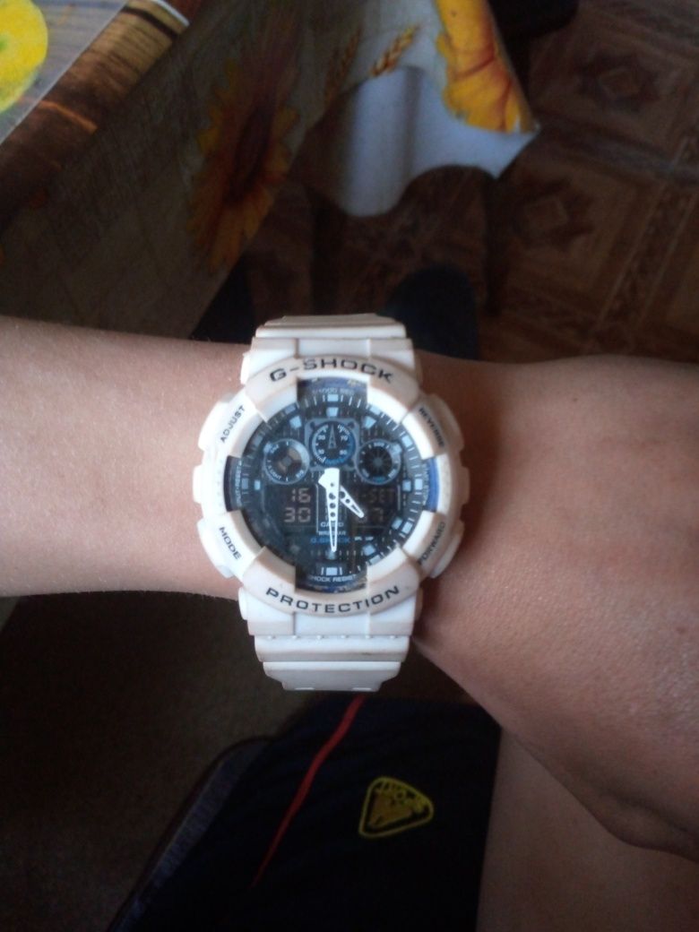 СРОЧНО Продам часи G-SHOCK