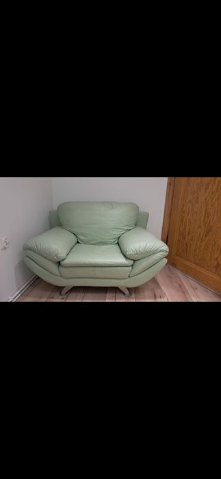 Wypoczynek skórzany firmy KLER /dwa komfortowe fotele I kanapa